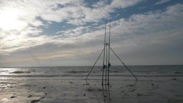 Joost en Matheo, Scharrenbal aan het Nollestrand