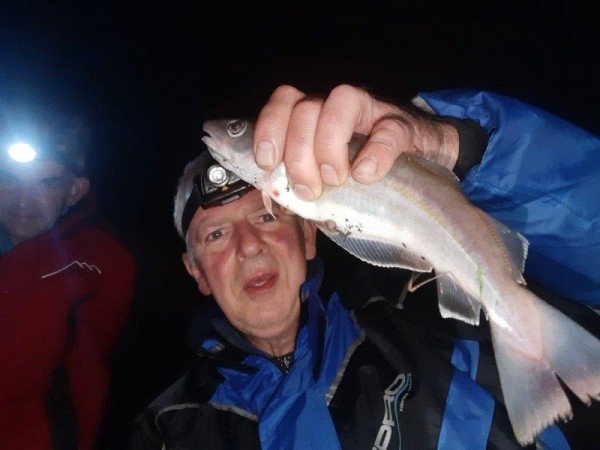 Eldert en John, vissen aan de Waterweg