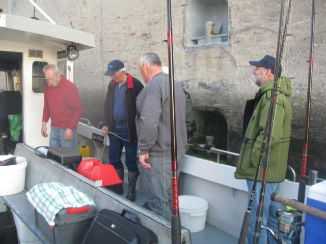 Ankervissen aan De Meerkerk, met de MS Big-Marlin