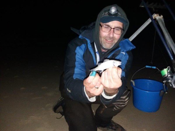 Jack en Mario, strandvissen Domburg